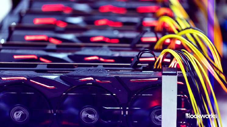 Miner tensions rise as Riot now owns 14% of Bitfarms shares