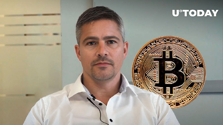 This Can Massively Benefit Bitcoin (BTC): Henrik Zeberg