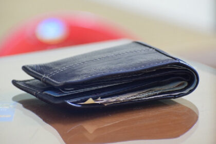 Squads Labs Raises $10M Series A, Unveils Smart Wallet for Public Testing on iOS