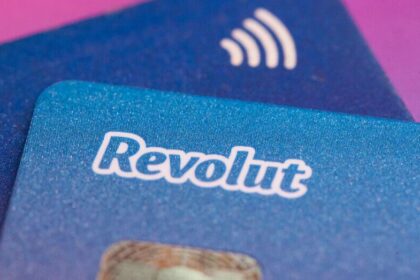 Revolut secures UK banking license