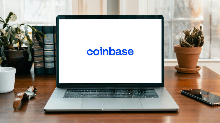 Coinbase Shares Rise After Q2 Revenue Beats Wall Street Estimates Amid Falling Trading Volume