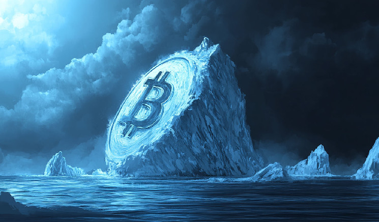 Crypto Analyst Issues Bitcoin Alert, Says There Will Be ‘Pretty Severe Consequences’ if BTC Falls Below This Level