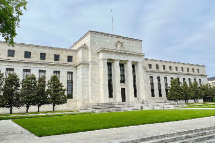 A 0.50% Fed Rate Cut Could Raise Alarm for Bitcoin, 10X Research Warns