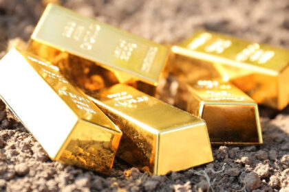 Gold's Market Beating Rally Hints at Renewed Bullishness for Bitcoin or Does It?